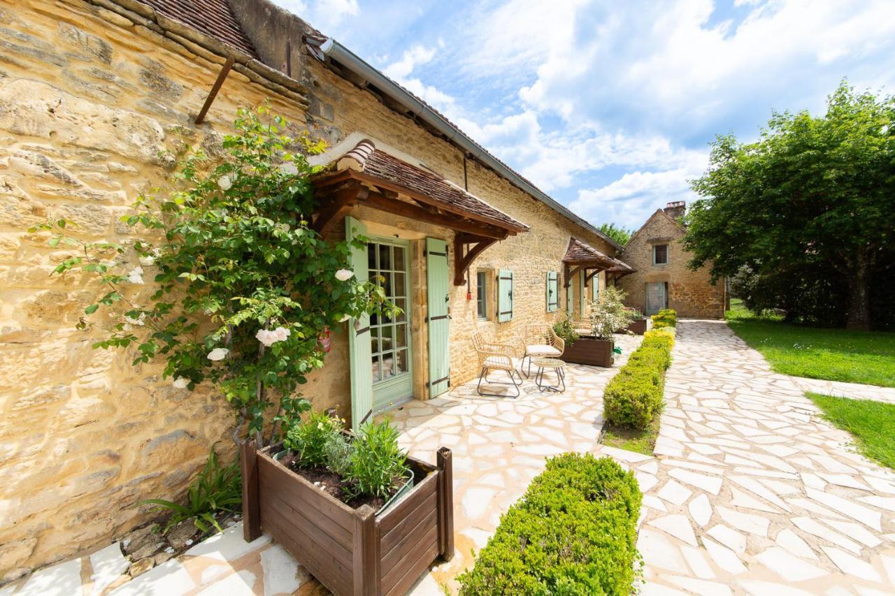 Hotel De La Ferme Lamy Meyrals Zewnętrze zdjęcie